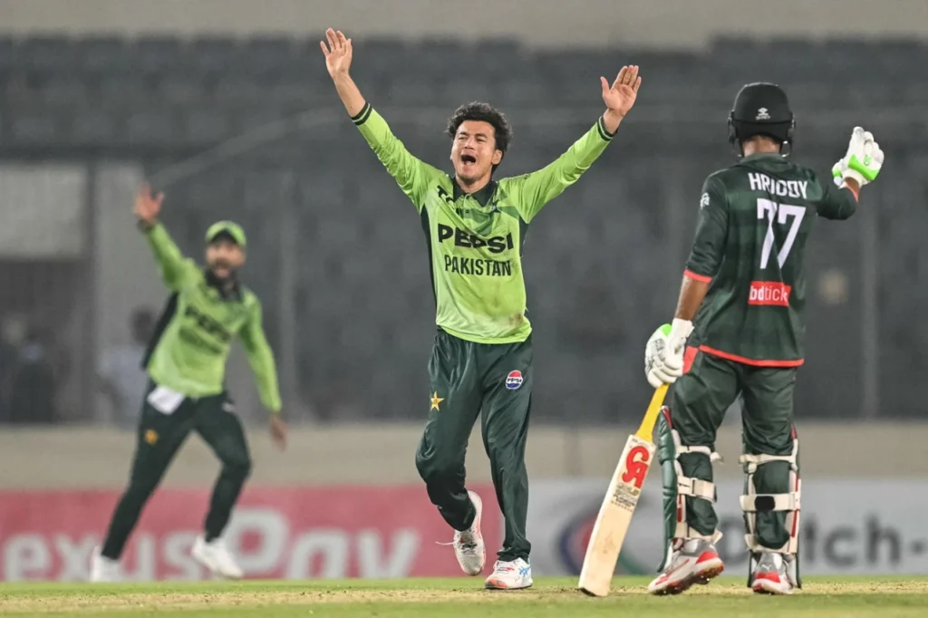 বাংলাদেশকে ১১৪ রানে গুটিয়ে সমতায় ফিরল পাকিস্তান