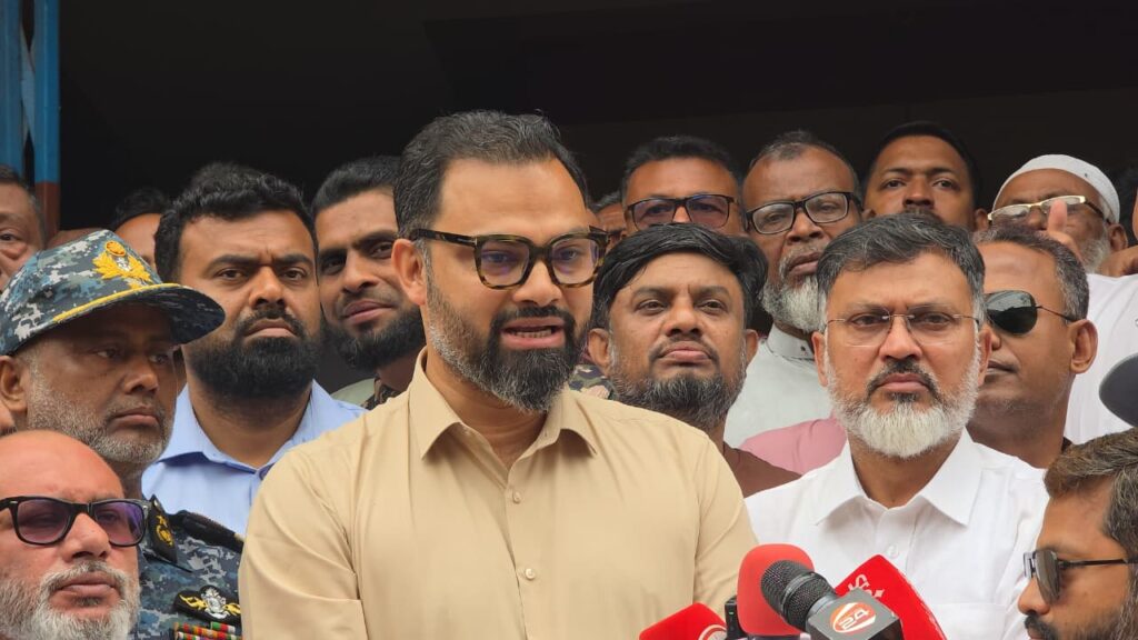 চাঁদাবাজি ও সন্ত্রাসের বিরুদ্ধে ‘জিরো টলারেন্স’ আমিনুল হকের