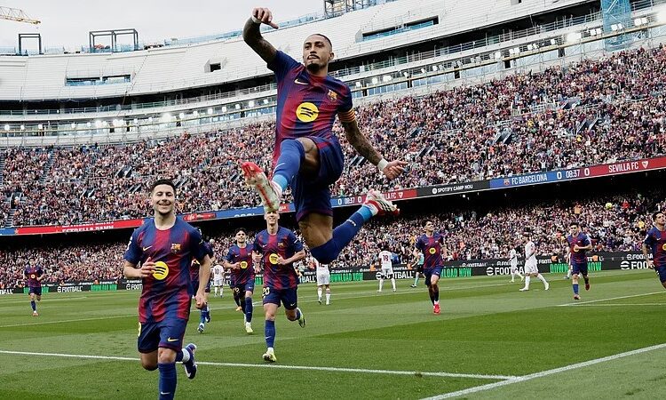 হ্যাটট্রিকম্যান রাফিনহা: সংগৃহীত