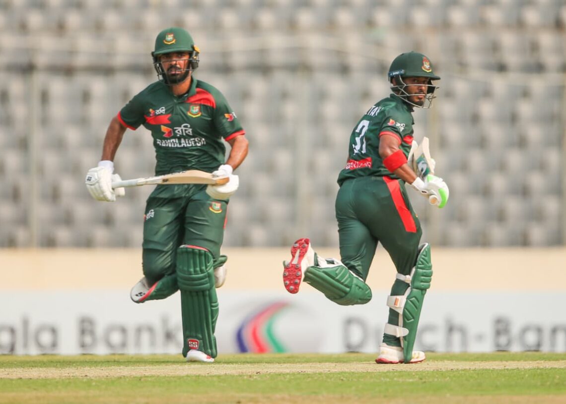 পাকিস্তানকে ২৯১ রানের টার্গেট দিল বাংলাদেশ