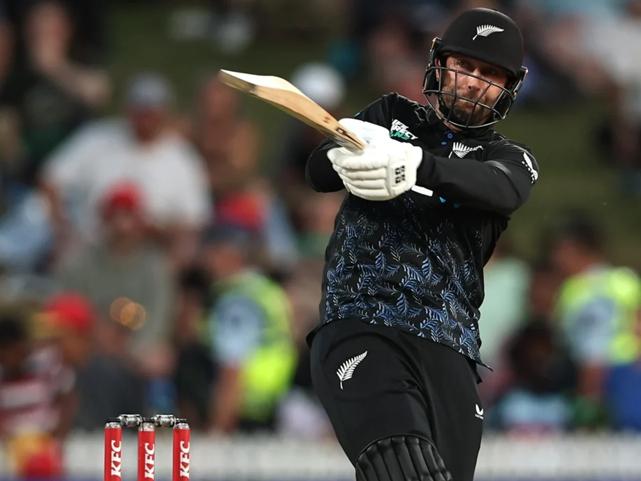 দক্ষিণ আফ্রিকাকে হারিয়ে নিউজিল্যান্ডের সমতা