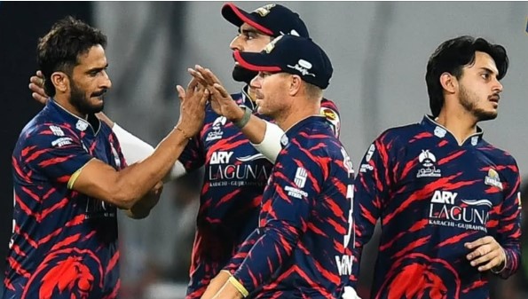 করাচি পিএসএল শুরু করল কোয়েটাকে হারিয়ে।