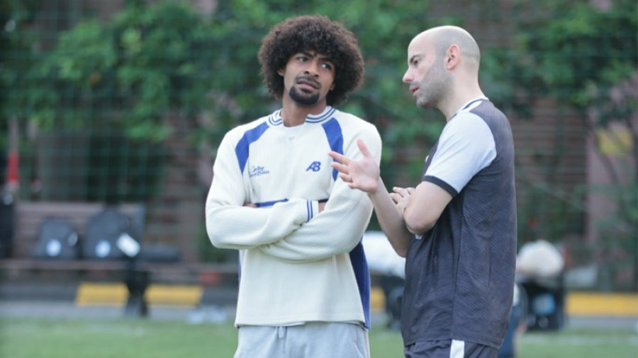 ভিয়েতনামে হামজা যোগ দিলেন বাংলাদেশ দলে