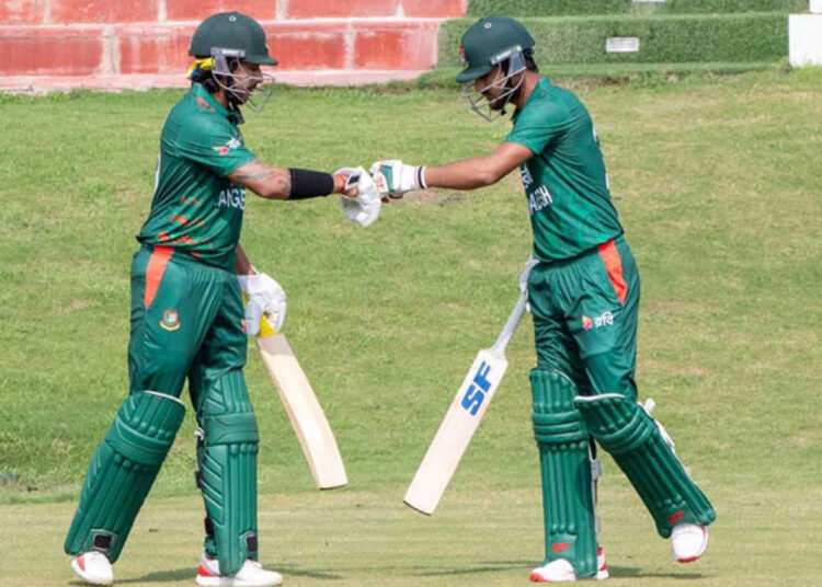 জাতীয় দলের বিপক্ষে বিসিএল অল স্টারস দলের নেতৃত্বে আকবর