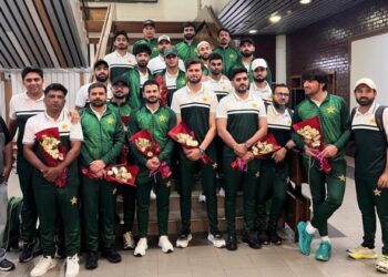 টাইগারদের বিপক্ষে ওয়ানডে সিরিজ খেলতে ঢাকায় পাকিস্তান