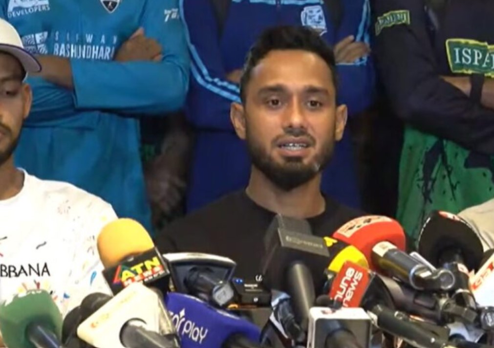 ঢাকা লিগ আয়োজন নিশ্চিতে এগিয়ে আসছেন ক্রীড়া প্রতিমন্ত্রী