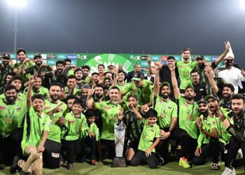 দেখে নিন পিএসএলে ফিজ-শরিফুলদের সূচি