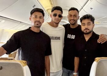 পিএসএল খেলতে পাকিস্তানে উড়াল দিল মোস্তাফিজ-শরিফুলরা