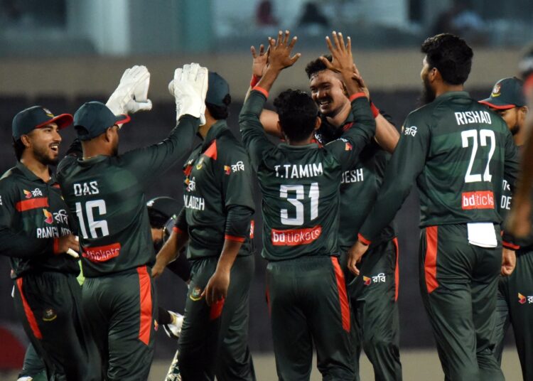 পাকিস্তানকে হারিয়ে আইসিসি থেকে সুখবর পেল বাংলাদেশ