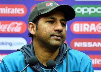 বাংলাদেশ সফরে টেস্টে পাকিস্তানের কোচ সরফরাজ!