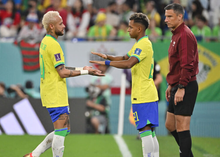 বিশ্বকাপ শেষ ব্রাজিল তারকার, নেইমারের আবেগঘন বার্তা