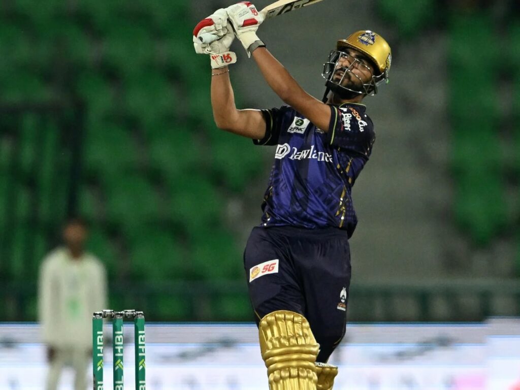 করাচি পিএসএল শুরু করল কোয়েটাকে হারিয়ে