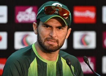 ঘরের মাঠে টাইগারদের সমীহ করছে পাকিস্তান