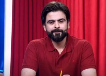 বাংলাদেশের বিপক্ষে হারতে চাইলে বাবরকে না খেলানোর পরামর্শ শেহবাজের!