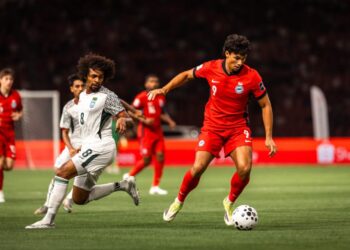 সিঙ্গাপুরের বিপক্ষে লড়াই করে হারলো বাংলাদেশ