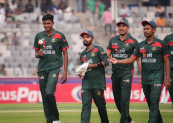 হেসন মনে করেন নাহিদের গতির কাছেই হেরেছে পাকিস্তান