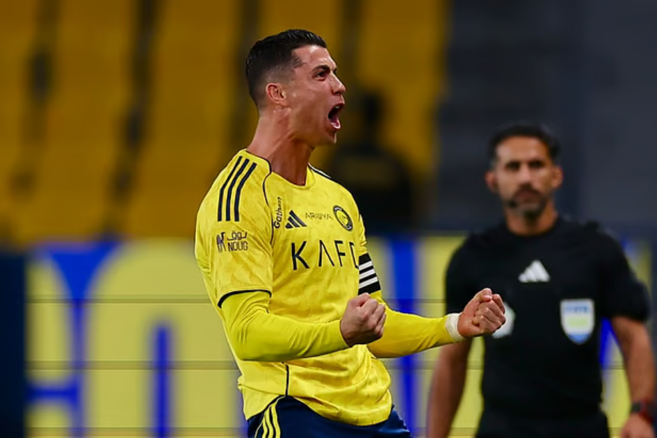 ৩০ পেরিয়ে রোনালদোর ৫০০ রেকর্ড