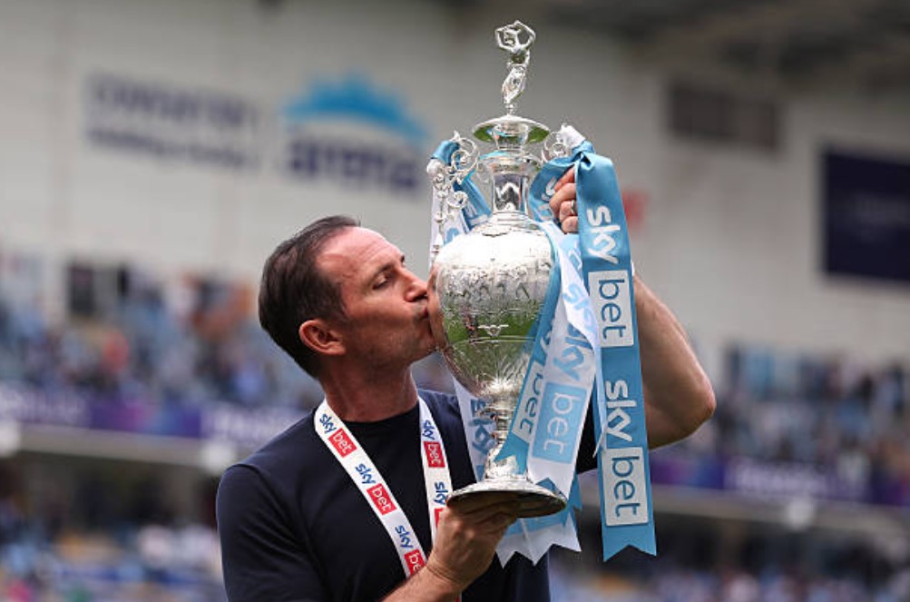 ল্যাম্পার্ডকে চেলসি থেকে দূরে থাকার পরামর্শ