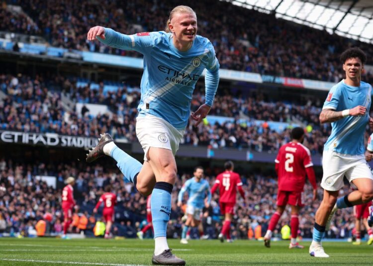 লিভারপুলের বিপক্ষে হ্যাটট্রিকম্যান আর্লিং হালান্ড