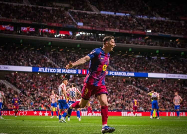 বার্সেলোনার জয়ের নায়ক রবার্ট লেফানদোভস্কি