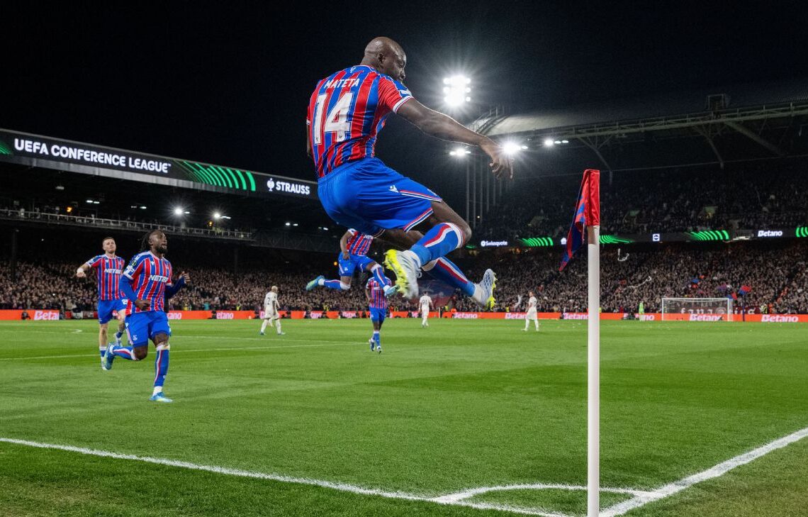 গোলের পর উড়ছেন মাতেতা