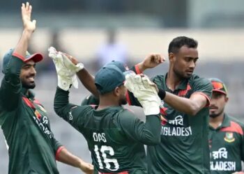 নিউজিল্যান্ডের বিপক্ষে দুই উইকেট পাওয়া শরীফুল