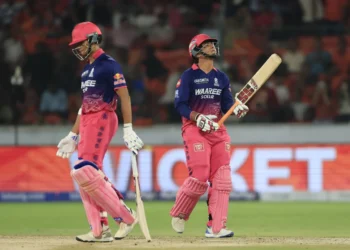 ব্যক্তিগত ৮ রানে আউট হওয়ার পর হতাশা প্রকাশ করছেন বৈভব সূর্যবংশী।