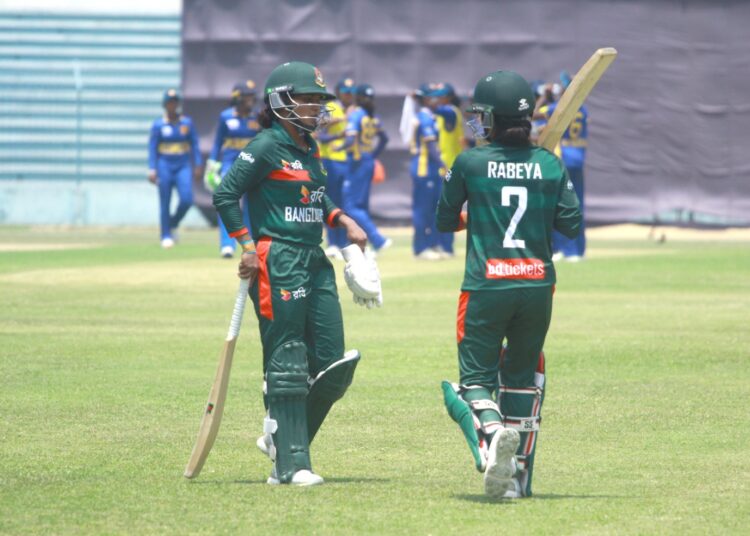 ব্যাটিং ব্যর্থতায় বাংলাদেশের হার