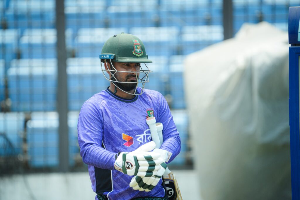 তরুণদের