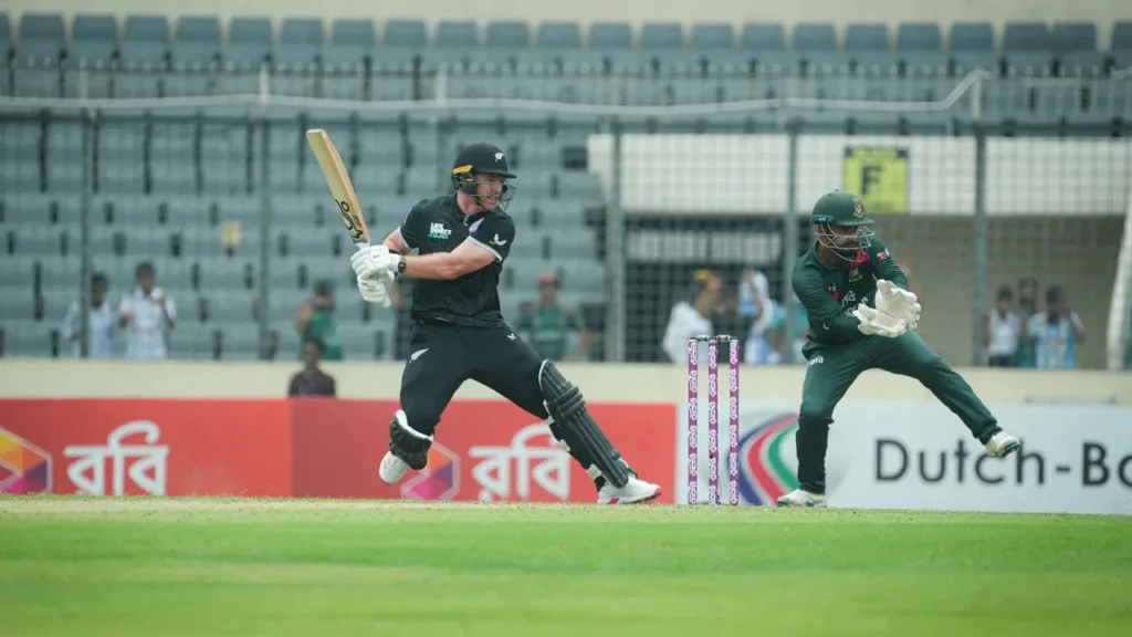 ২৪৮ রানের টার্গেটে ব্যাটিংয়ে নেমে শুরুতেই চাপে বাংলাদেশ