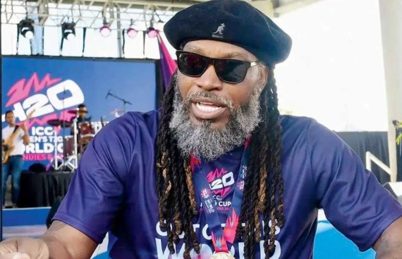 বিদেশী লিগে দল কিনলেন গেইল