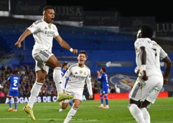 এমবাপ্পে ও ভিনিসিয়ুসের গোলে ব্যবধান কমাল রিয়াল