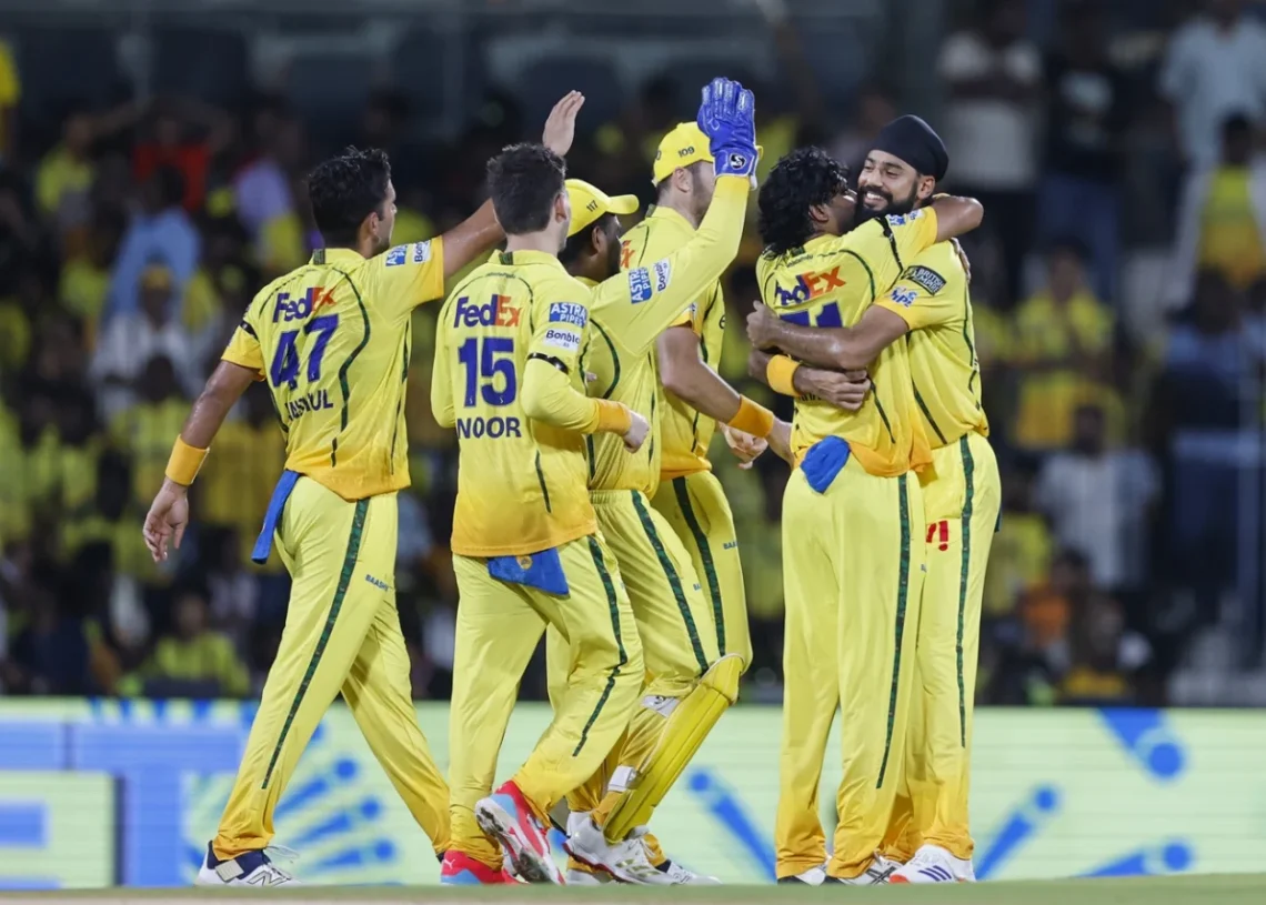 কলকাতাকে হারিয়ে চেন্নাইয়ের দ্বিতীয় জয়