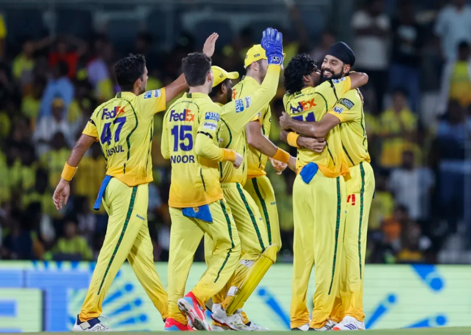 কলকাতাকে হারিয়ে চেন্নাইয়ের দ্বিতীয় জয়