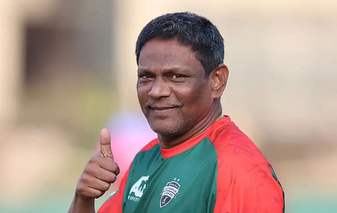 খেলোয়াড় তৈরিতে রফিক সংকট তুলে ধরলেন