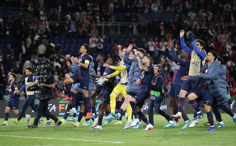 গোলবন্যার ম্যাচে পিএসজি হারাল বায়ার্নকে