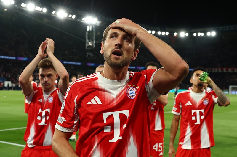 গোলবন্যার ম্যাচে পিএসজি হারাল বায়ার্নকে