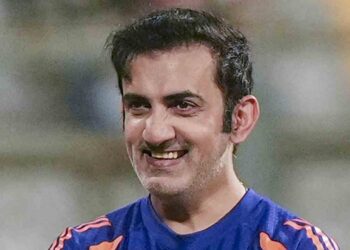 চুক্তির মেয়াদ বৃদ্ধির আবেদন গম্ভীরের