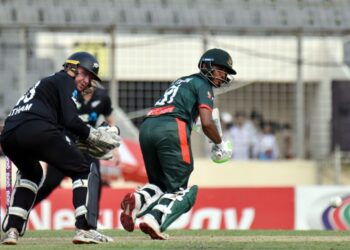 দাপটে জয়ে সমতায় বাংলাদেশ