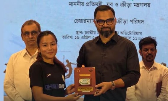 দেশের ক্রীড়াঙ্গনে নতুন সম্ভাবনার দুয়ার খুলে দিতে ১৭১ জন খেলোয়াড়কে ক্রীড়াকার্ড প্রদান করেছেন যুব ও ক্রীড়া প্রতিমন্ত্রী