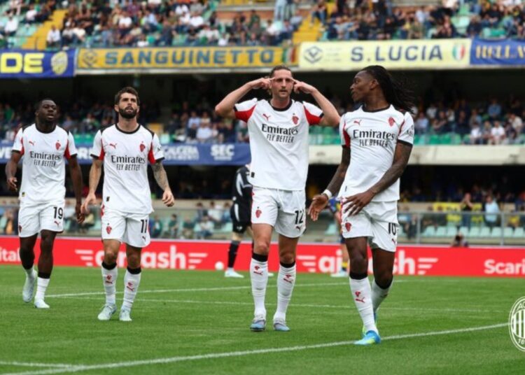 দ্বিতীয় হওয়ার লড়াই জমিয়ে তুললো এসি মিলান