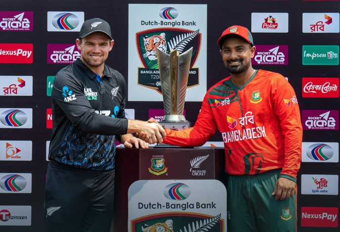 নিউজিল্যান্ডের বিপক্ষে টি-টোয়েন্টি সিরিজকে সামনে রেখে ট্রফি উন্মোচন করলেন দুই দলের অধিনায়ক লিটন দাস ও টম ল্যাথাম।