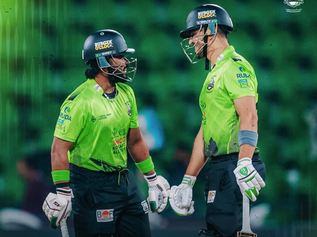 পারভেজ ও মুস্তাফিজ নৈপুণ্যে লাহোরের জয়