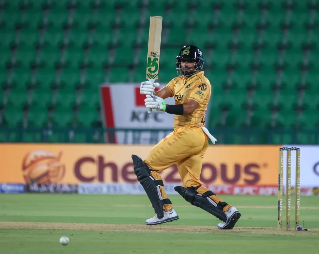 বাংলাদেশের বিপক্ষে টেস্টে বাবর রানে ফিরবেন : সরফরাজ