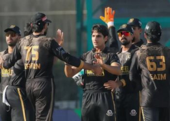 প্লে-অফে চার দল নিশ্চিত পিএসএলে