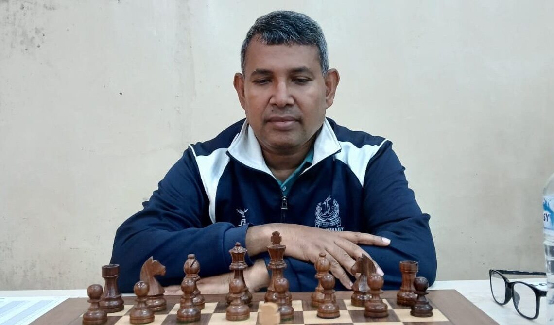 বাংলাদেশ দাবা ফেডারেশনের আয়োজনে অনুষ্ঠিত বিসিএফ ওপেন ফিদে রেটিং দাবা প্রতিযোগিতায় ৯টি খেলায় ৮ পয়েন্ট নিয়ে চ্যাম্পিয়ন হয়েছেন আমিনুল