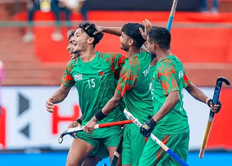 এশিয়ান গেমস বাছাই হকিতে নিজেদের ১ম ম্যাচে চাইনিজ তাইপেকে ৪-৩ গোলে হারিয়েছে বাংলাদেশ।