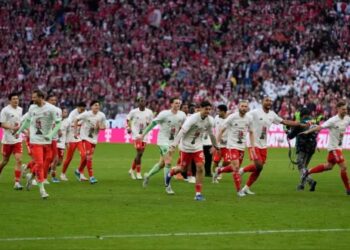 বুন্দেসলিগা চ্যাম্পিয়ন বায়ার্ন মিউনিখ