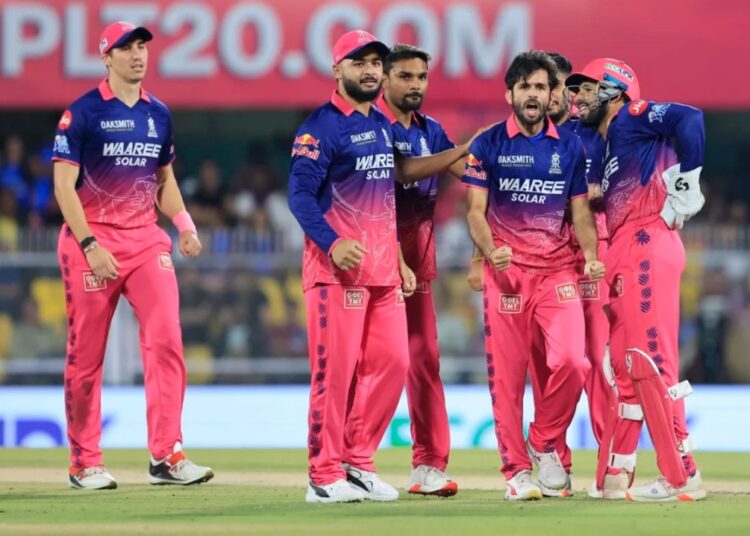 মুম্বাইকে হারিয়ে শীর্ষে রাজস্থান