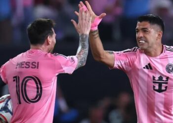 মেসি ও সুয়ারেজের গোলে মায়ামির নাটকীয় ড্র